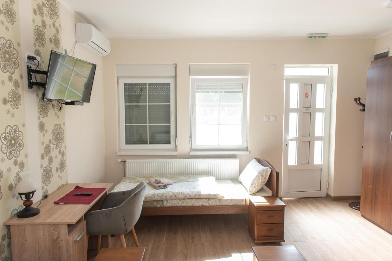 Zlatni Klas Zrenjanin Extérieur photo